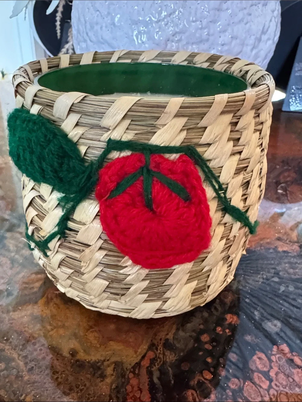 Anthropologie Fruity Strawberry & Blonde Wood Woven Candle